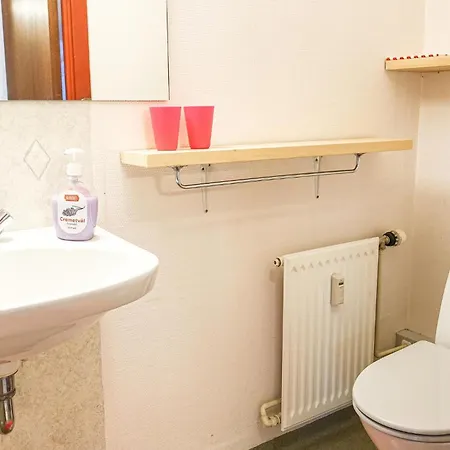 1 Bedroom Lovely In